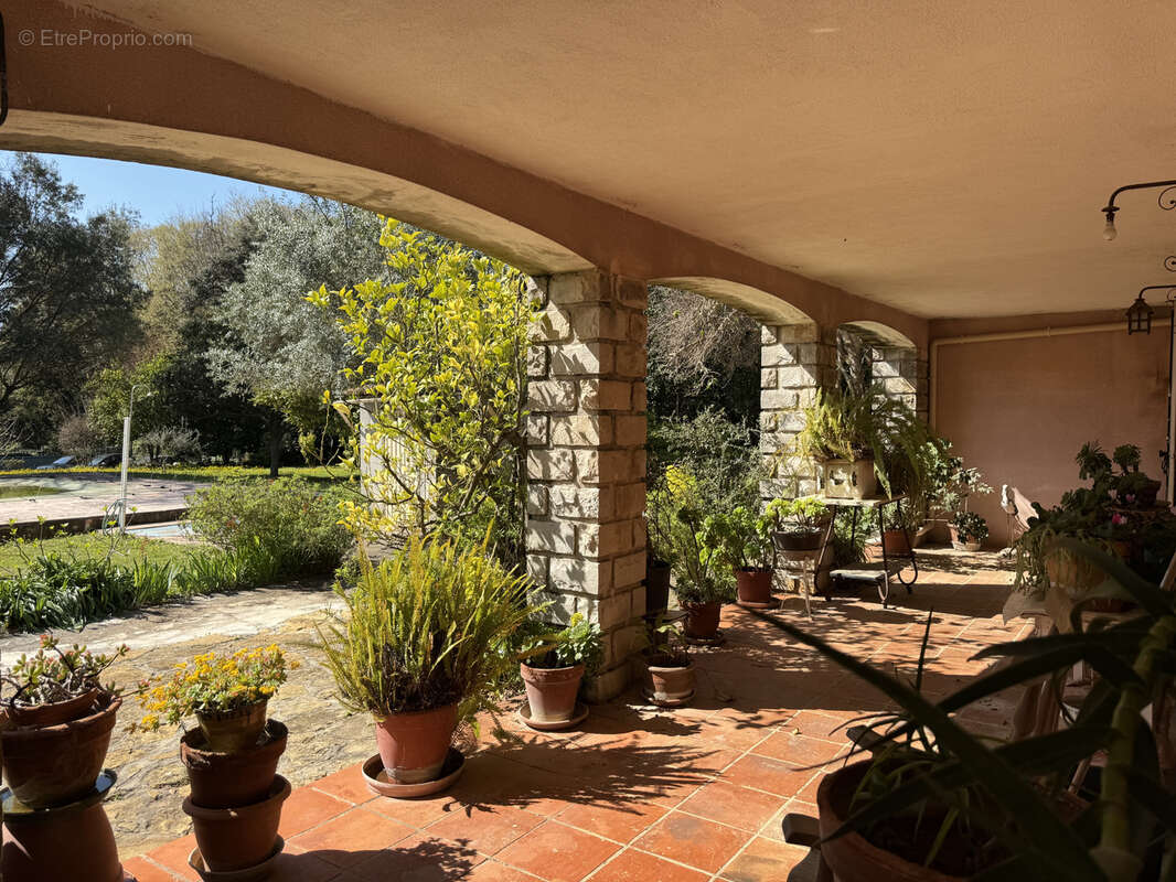 Maison à LA VALETTE-DU-VAR