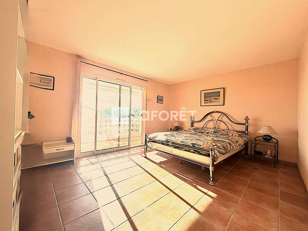 Maison à SAINT-CYPRIEN