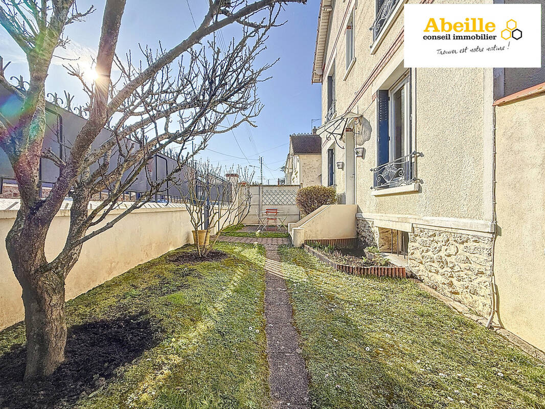 Maison à ARPAJON