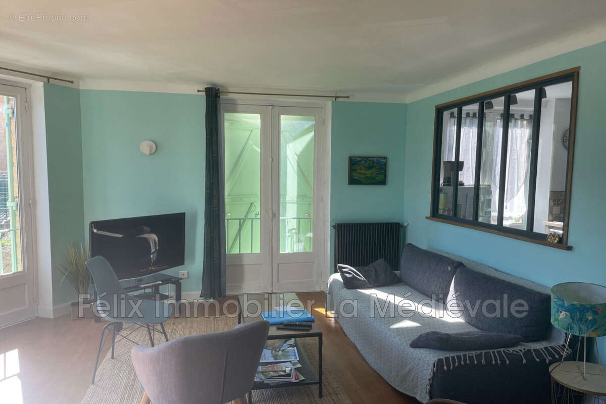 Appartement à SARLAT-LA-CANEDA