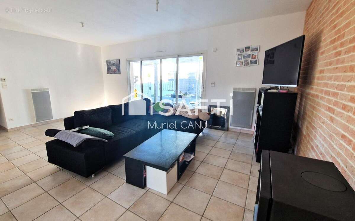 Maison 87 m² à La Laigne  - photo 3
