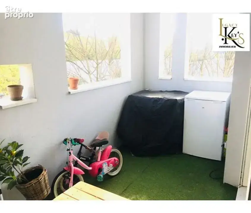 Appartement 3 pièces 65 m² à vendre à Merignac (33700) - photo 2