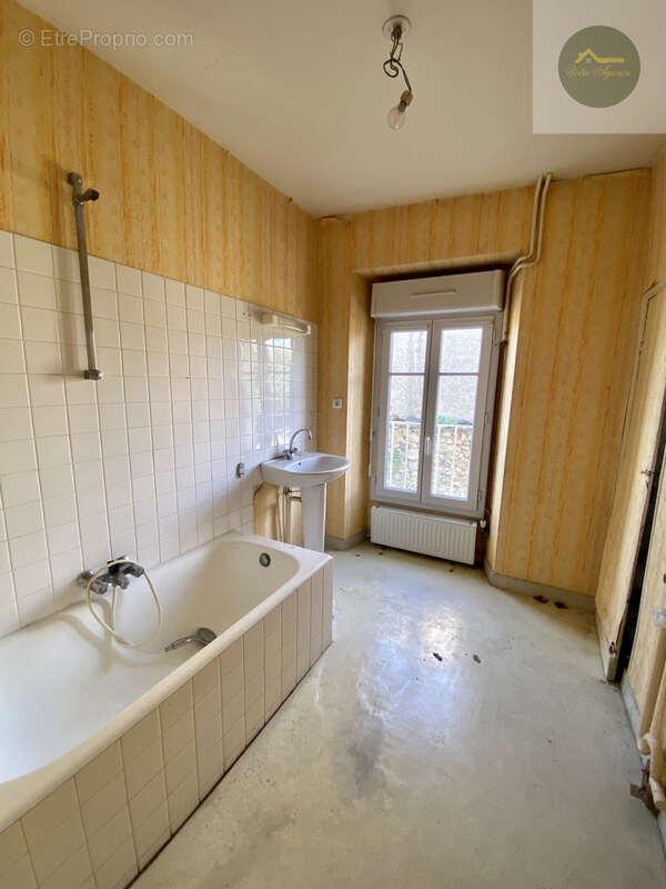 Maison à CHEROY