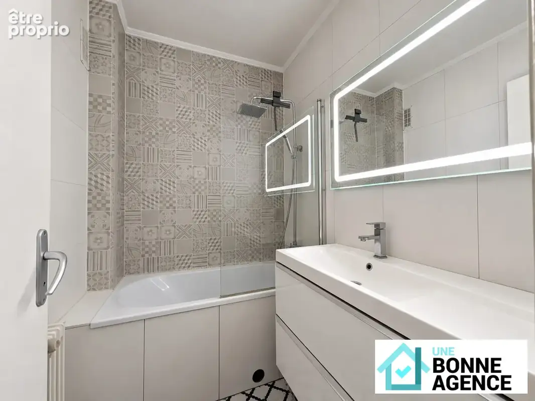 Appartement 4 pièces 82 m² à vendre à Tours (37200) - photo 8