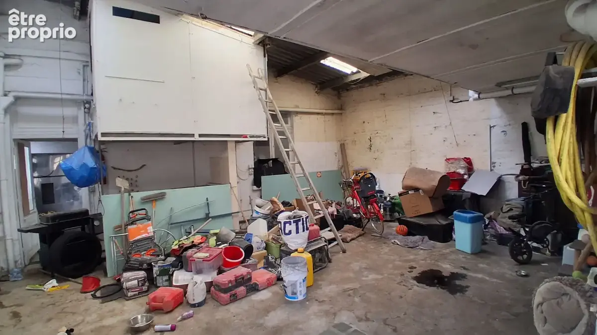 ENSEMBLE IMMOBILIER ( Local commercial + maison + appartement + garage ) - photo 12