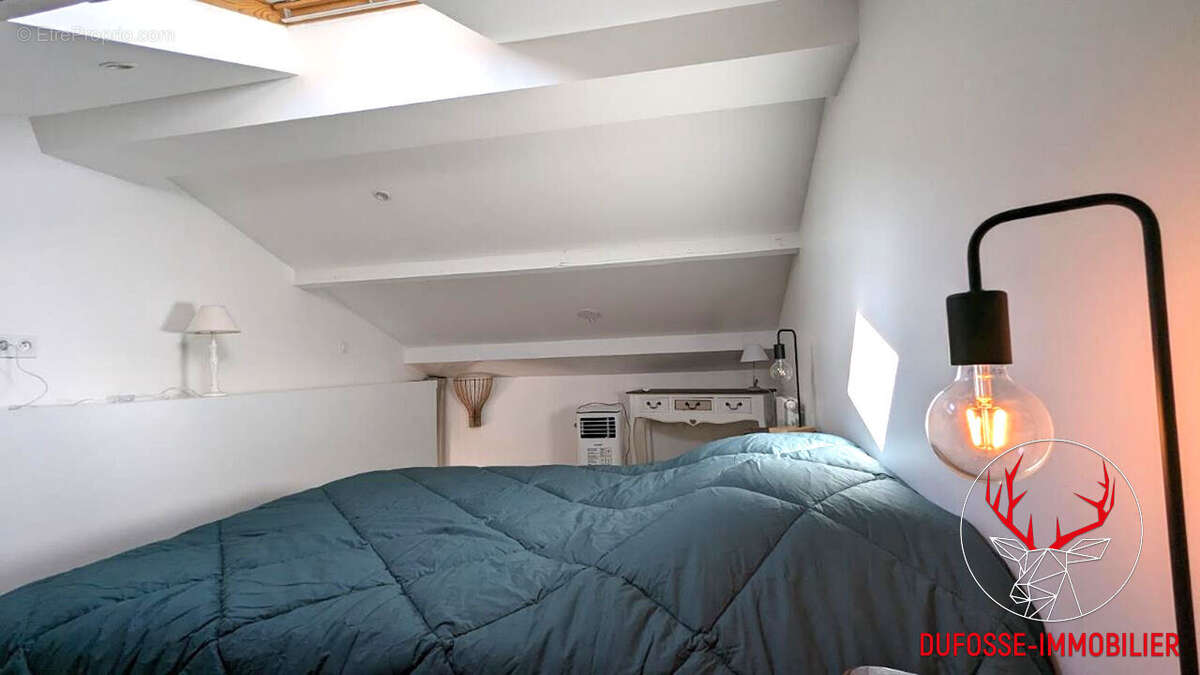 Appartement à NEUVILLE-SUR-SAONE