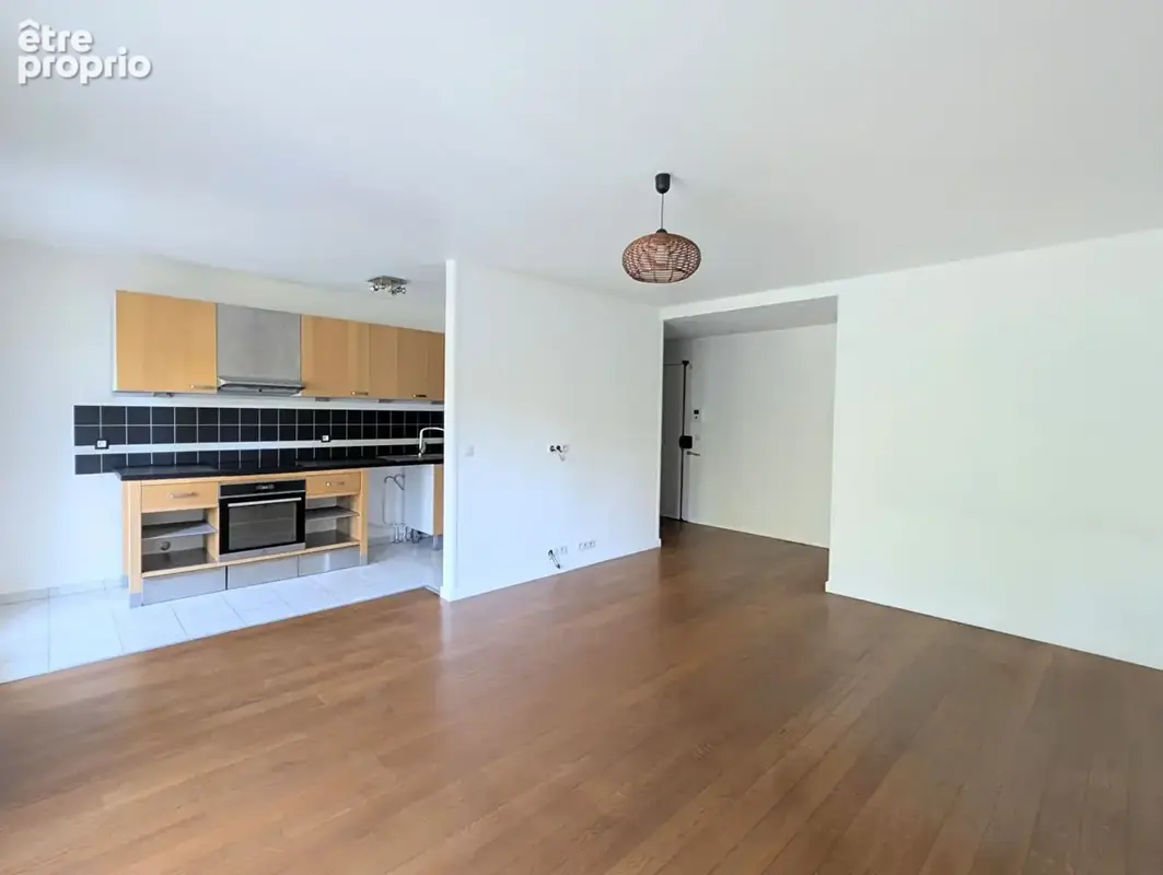 T3 lumineux - Grand Balcon & Vue Jardin - Asnières - photo 10