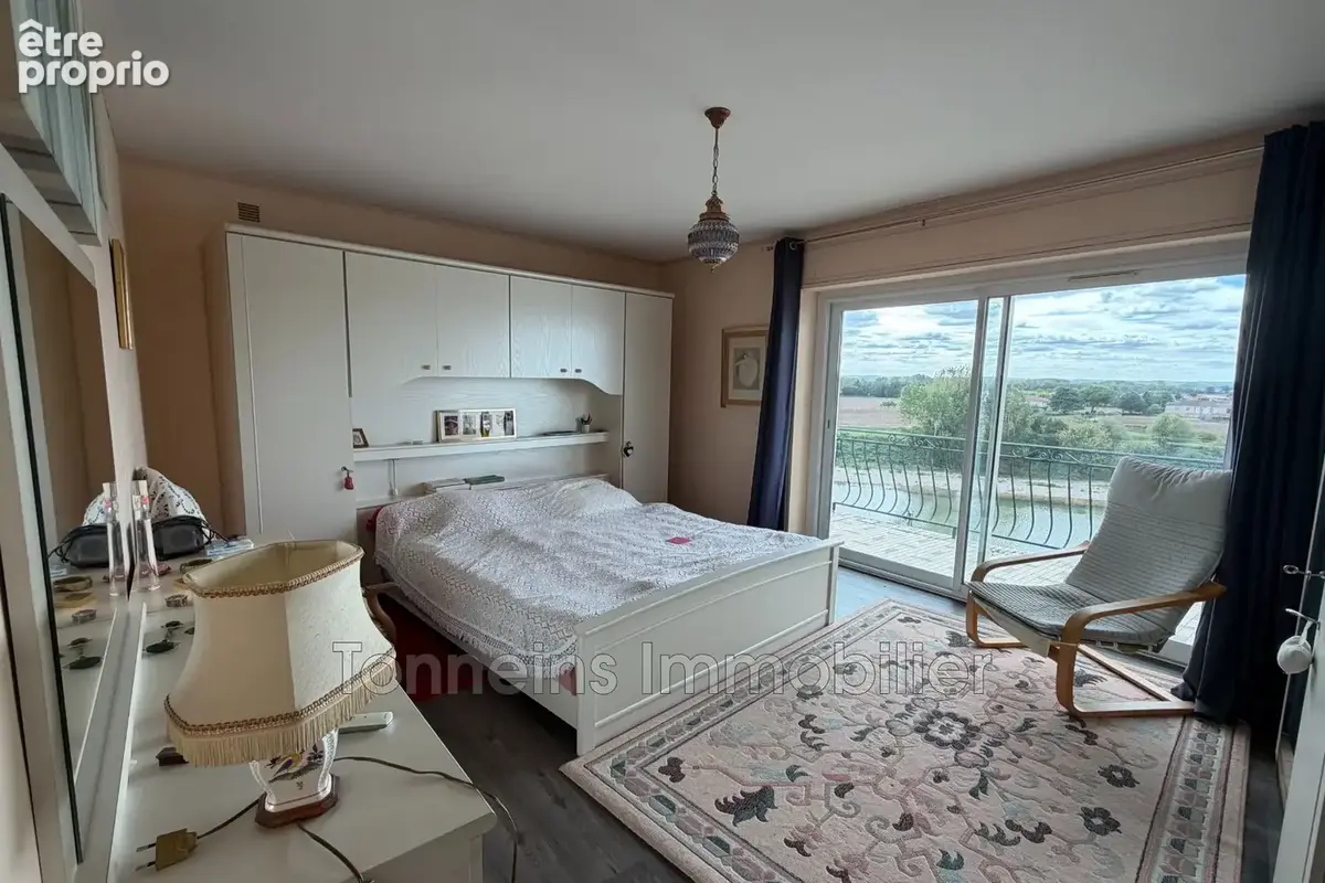 Maison 5 pièces 135 m² à vendre à Tonneins (47400) - photo 7