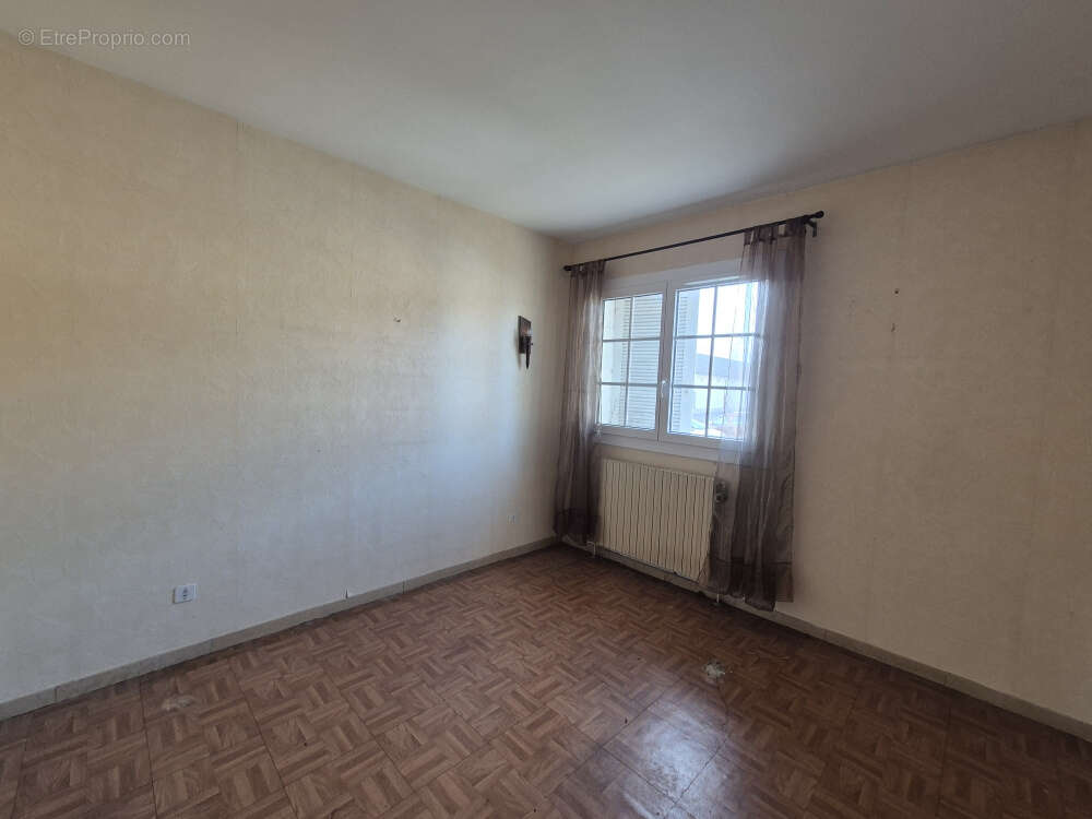 Maison à ROUSSILLON