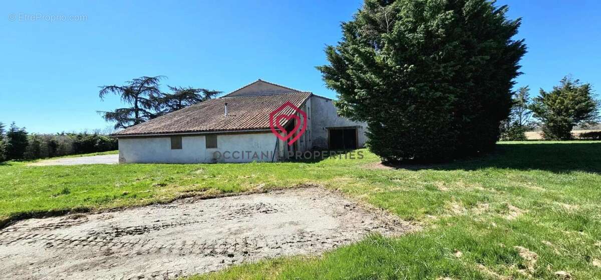 Maison à LABATUT
