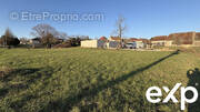Terrain à VILLERS-CHEMIN-ET-MONT-LES-ETRELLES