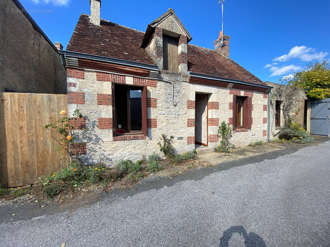 Maison à SAINT-BOMER
