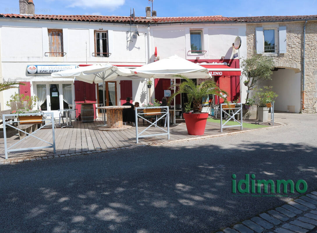 Maison à LA JARRIE