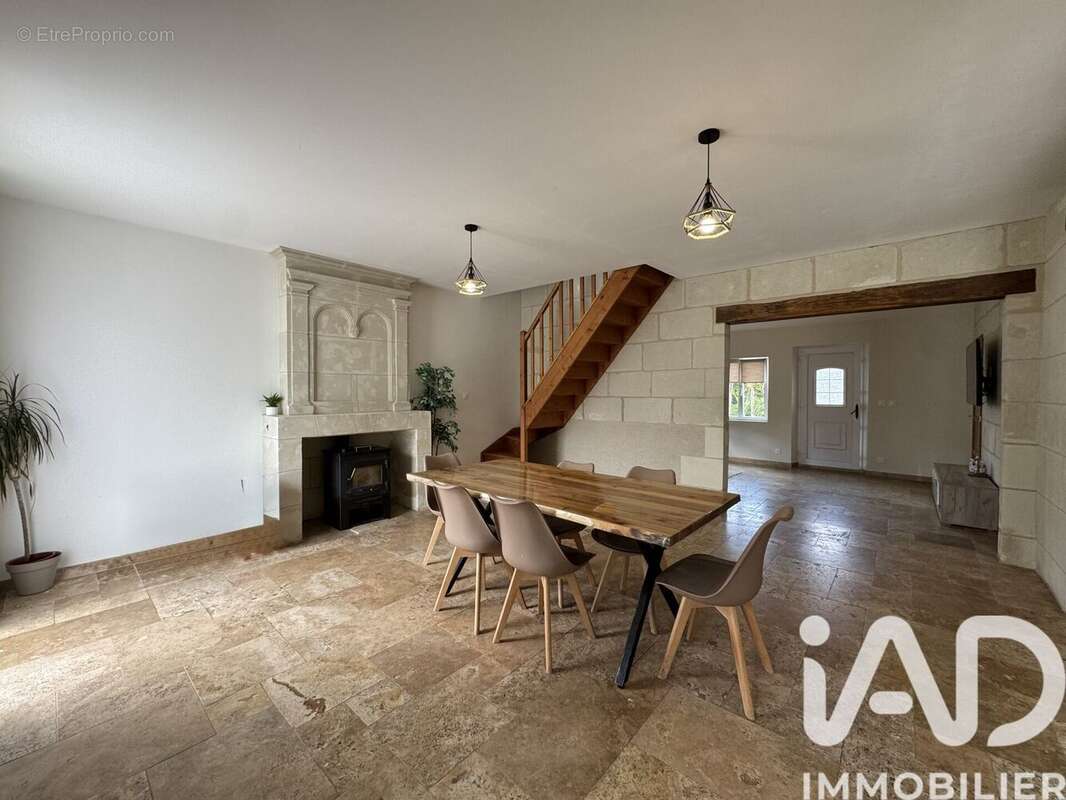 Photo 5 - Maison à VARENNES-SUR-LOIRE