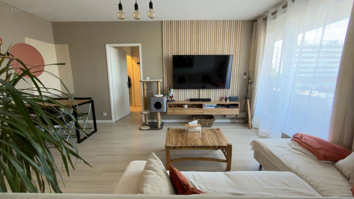 Appartement à NEUILLY-SUR-MARNE