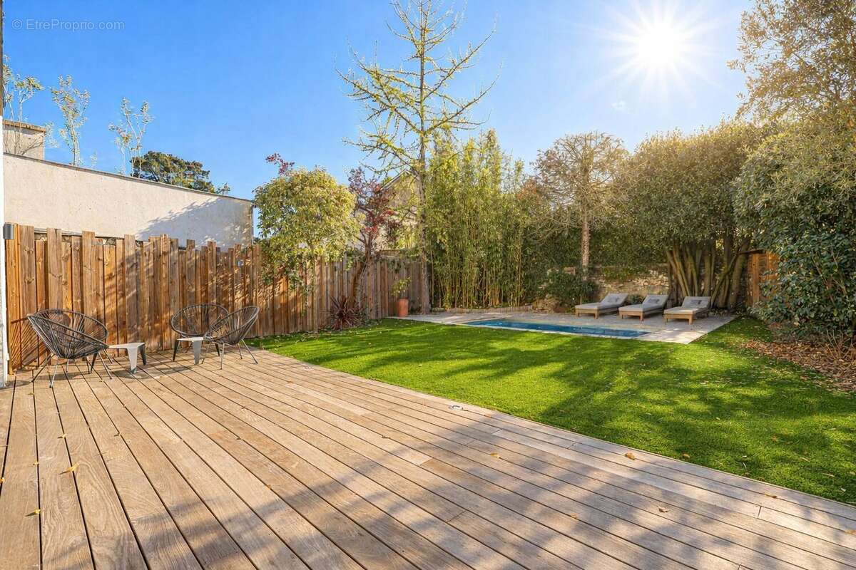 Maison 225 m² à Nantes  - photo 2