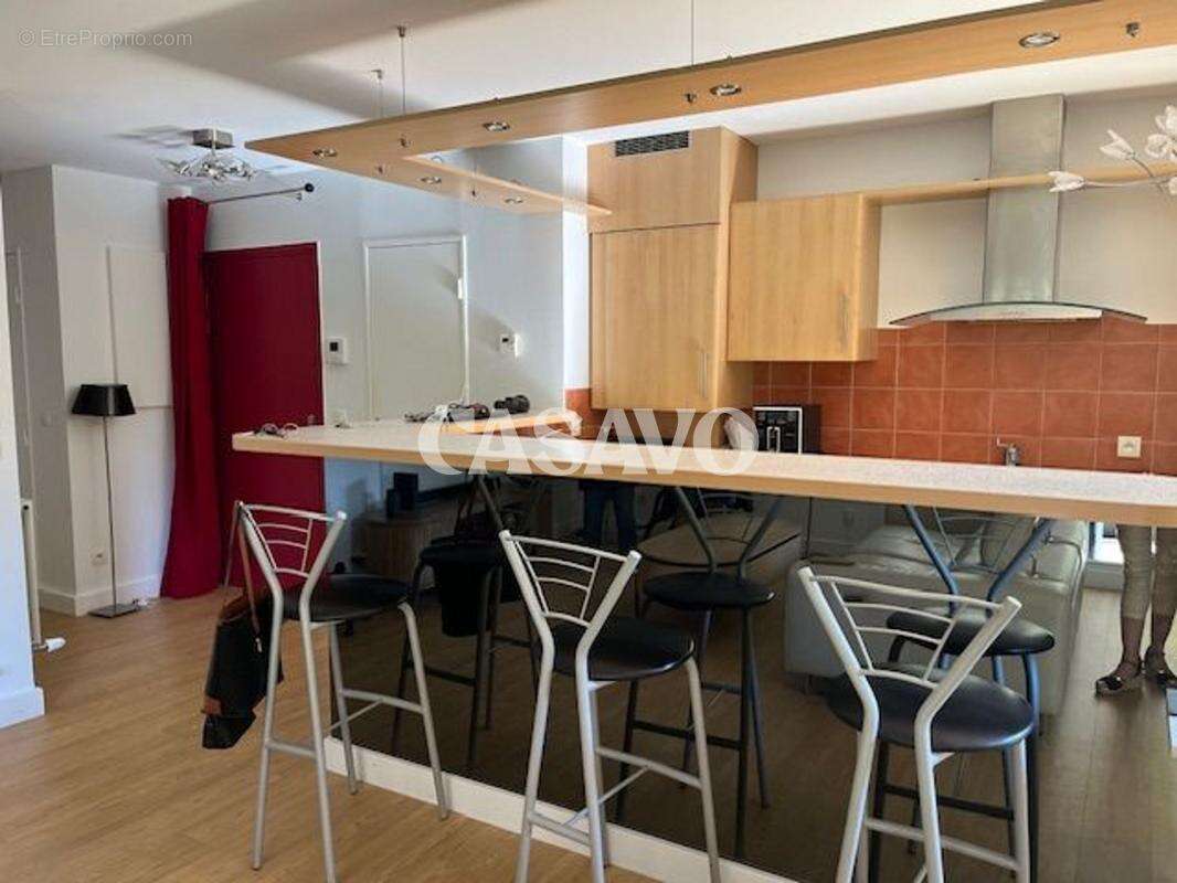 Appartement à DECINES-CHARPIEU