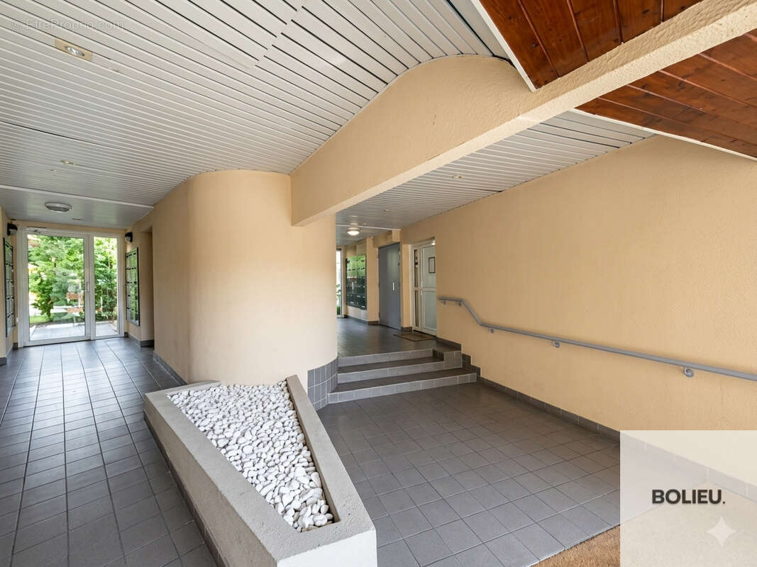 Appartement à JACOB-BELLECOMBETTE