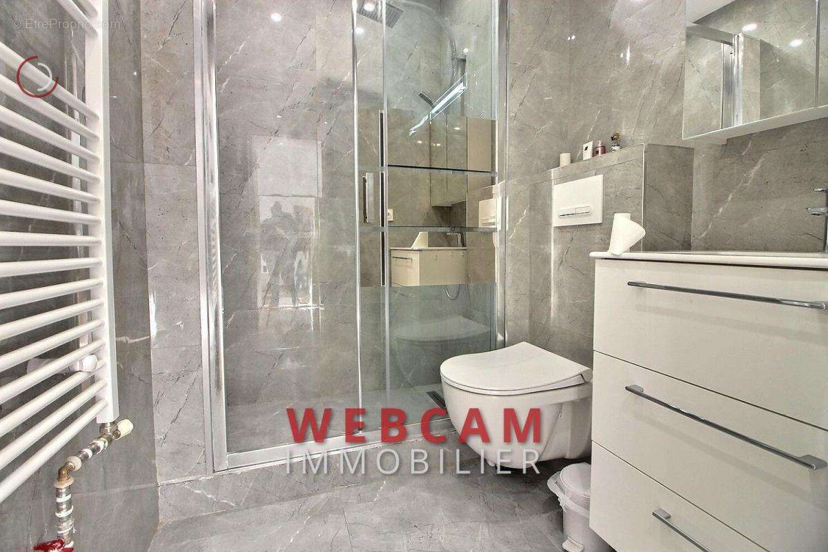 Appartement à LE CANNET