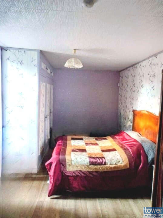 Maison à DYO