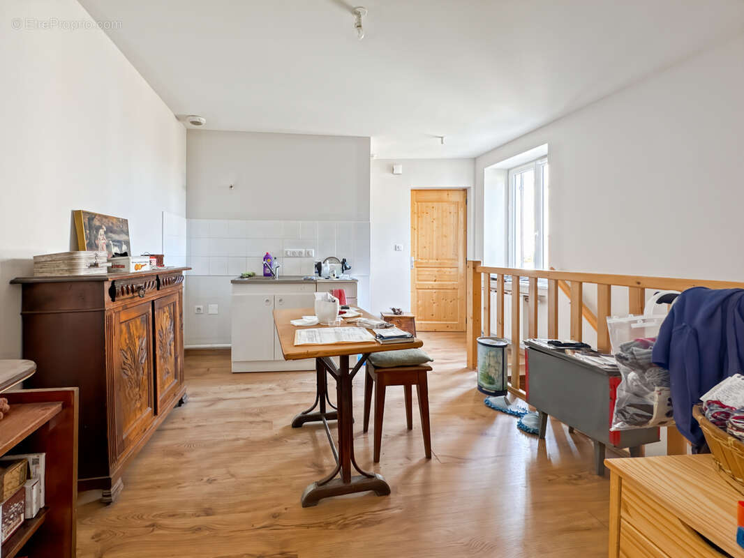 Maison à SAINT-GERMAIN-AU-MONT-D&#039;OR