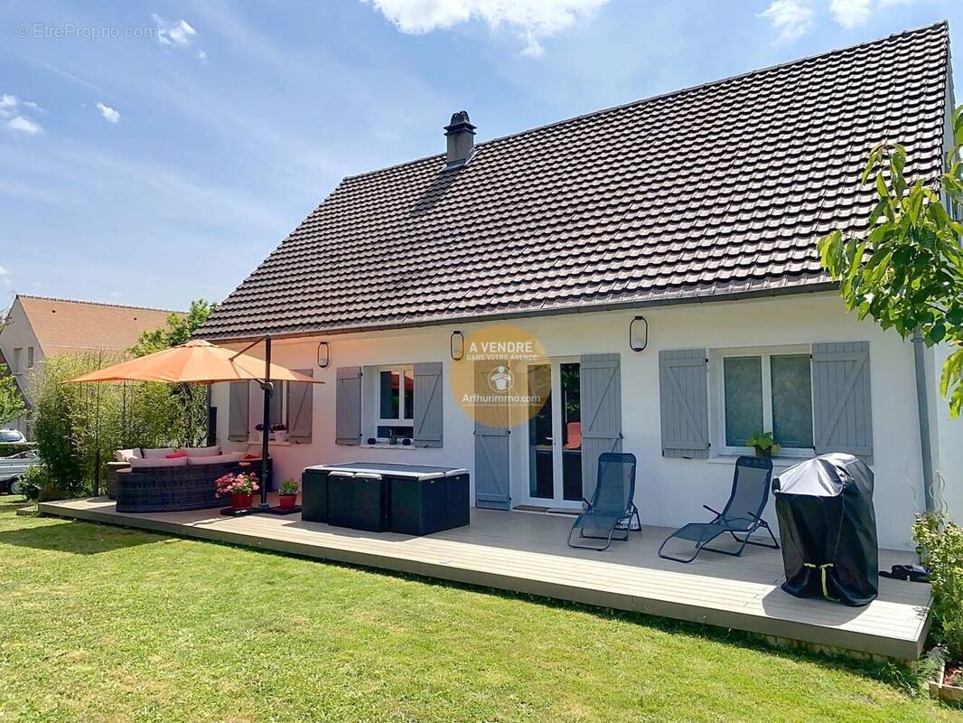 Maison à LAMORLAYE