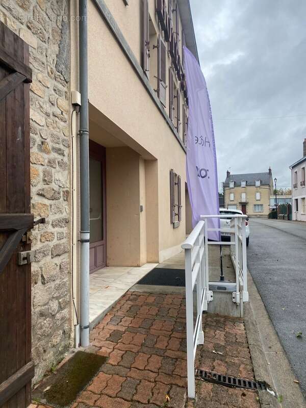 Appartement à DUN-LE-PALESTEL