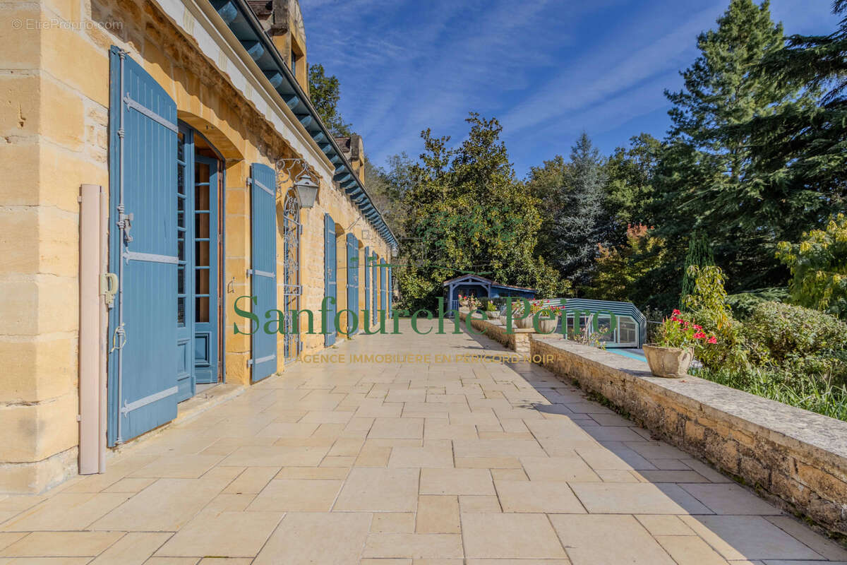 Maison à SARLAT-LA-CANEDA