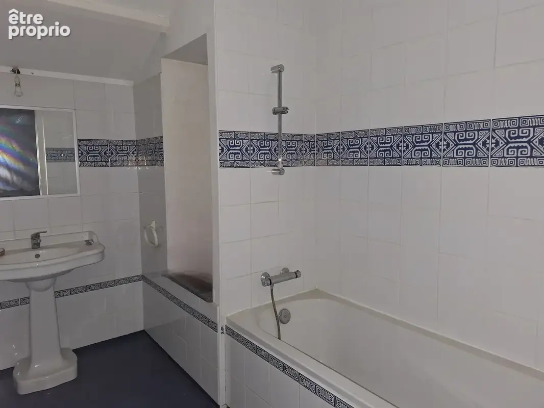 Maison de ville au coeur de Machecoul 5 chambres ! ACP IMMOBILIER MACHECOUL ! - photo 16