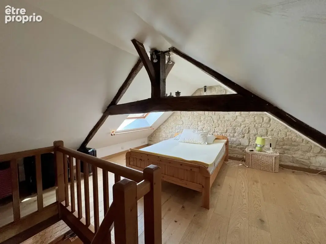 Ensemble immobilier sur 1.3 ha - 5 minutes de l’A84 - photo 9