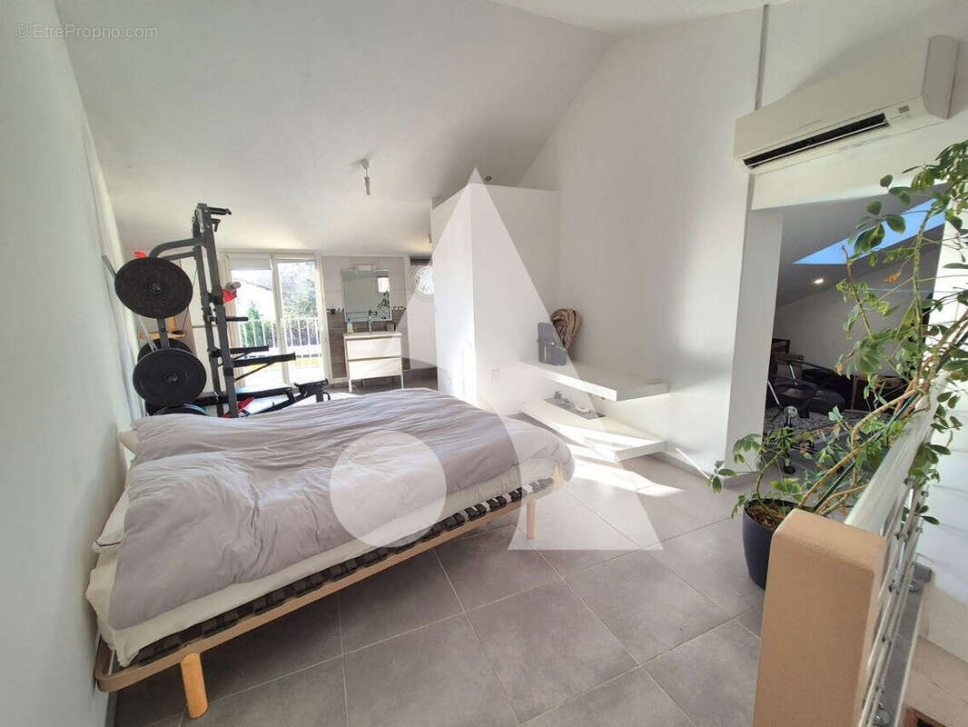 EXCLUSIVITÉ ! Maison de ville familiale 146 m² .  À 15 min de Lyon - photo 15