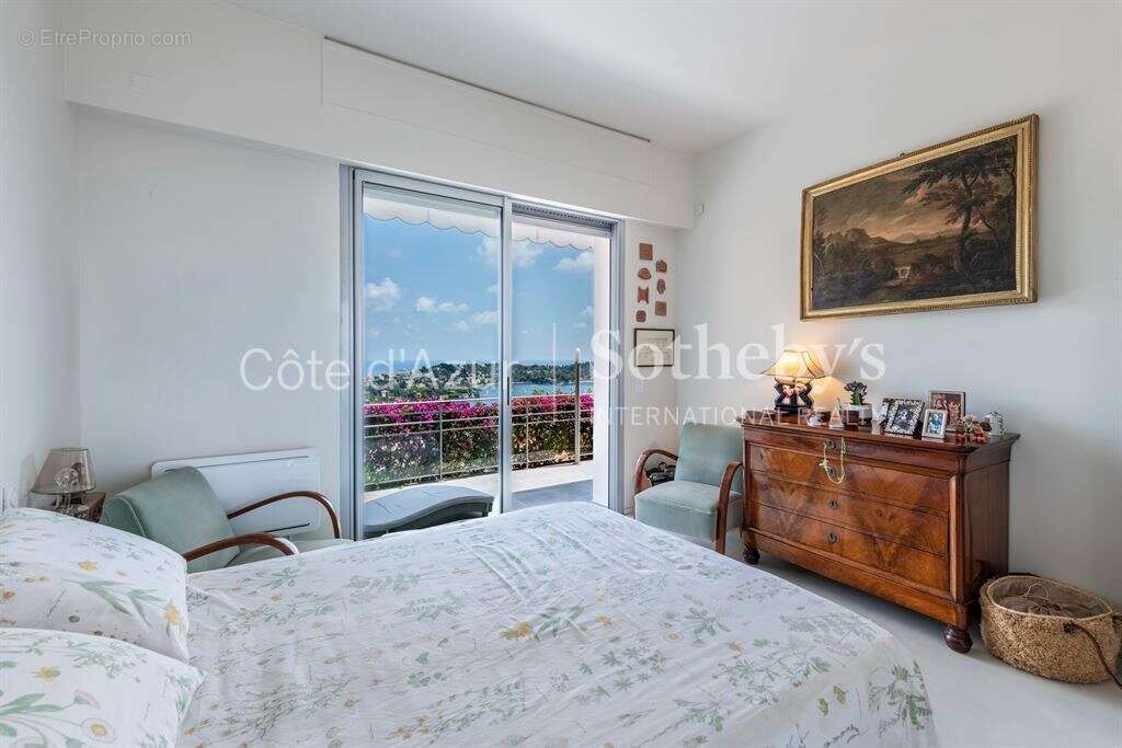 Élégant appartement avec terrasse et vue mer panoramique - photo 12