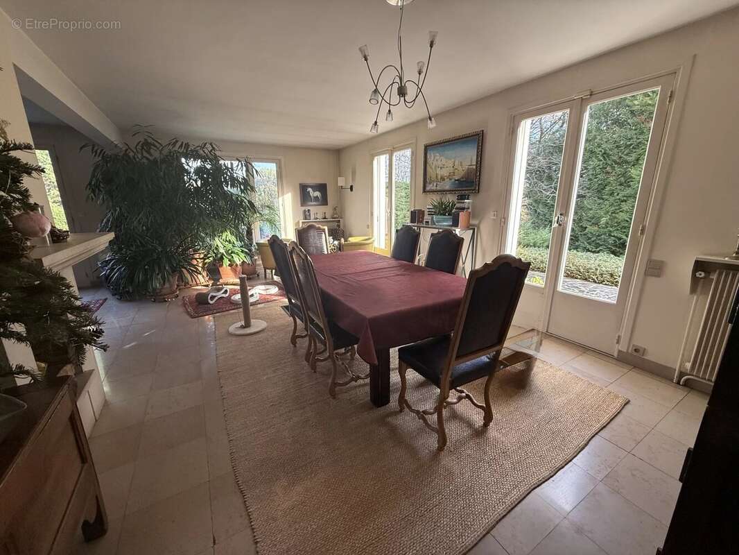 Maison à MEAUX