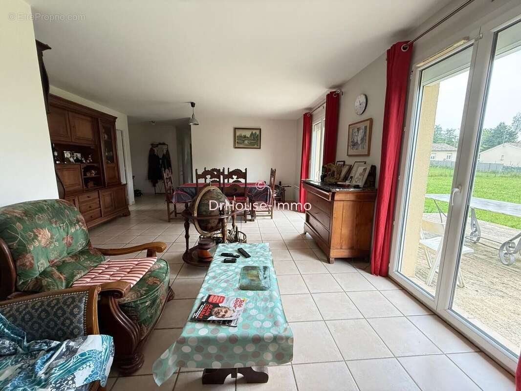 Maison à SAUVETERRE-DE-GUYENNE