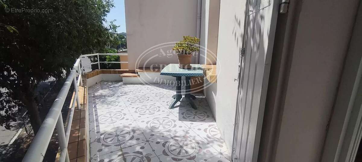 LEZIGNAN-CORBIERES - Villa de 194 m²  env./ TERRAIN de 430 m² - photo 17