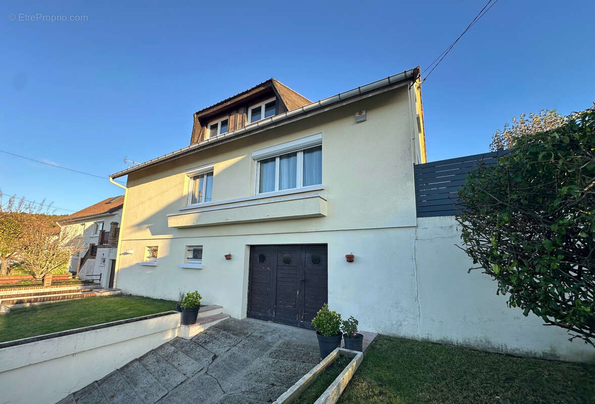 Maison à GRAND-COURONNE