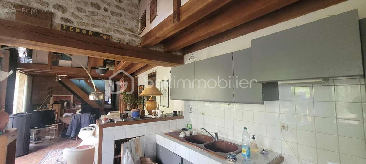 Maison en pierre 143 m² / 5 pieces - photo 9