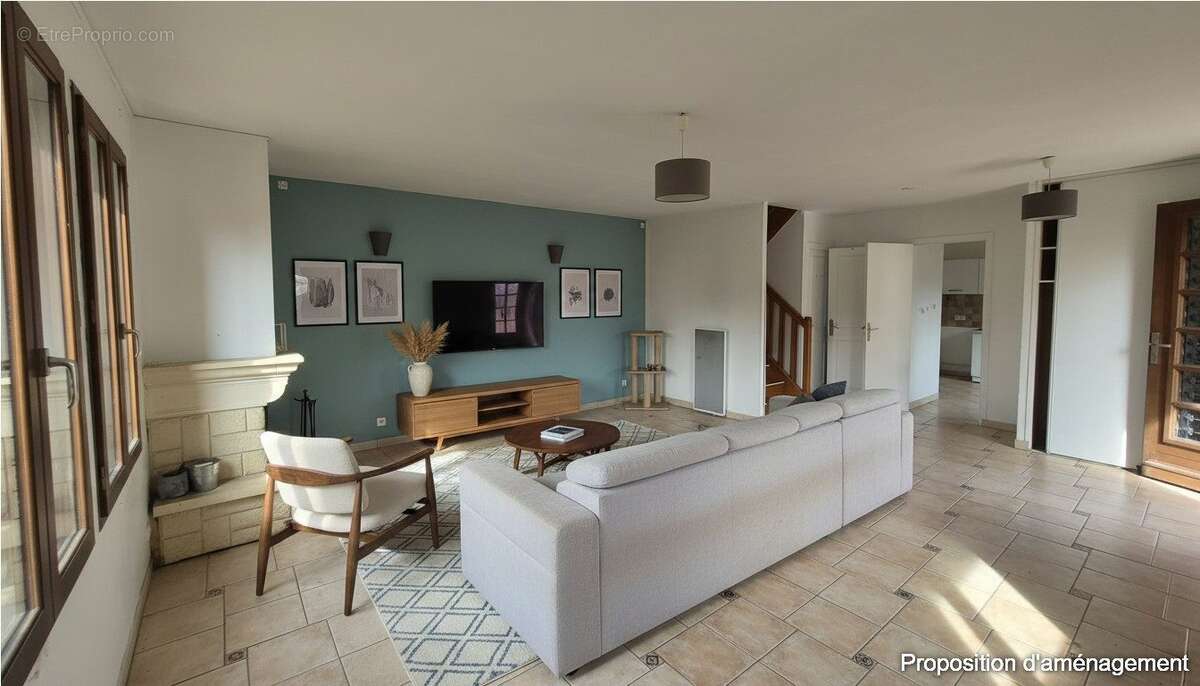 Maison à AULNAY-SUR-MAULDRE