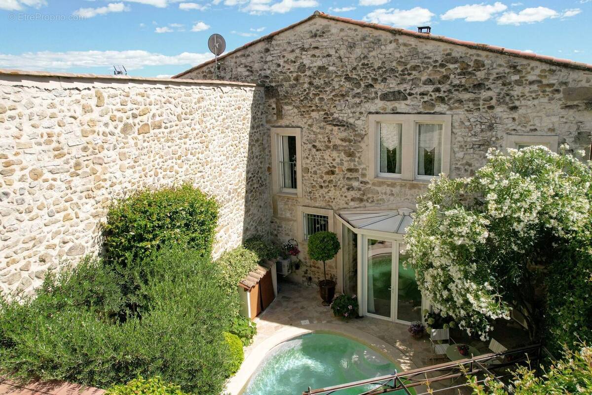 Maison à UZES