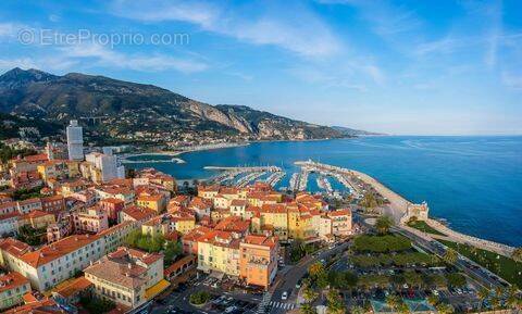 Appartement à MENTON