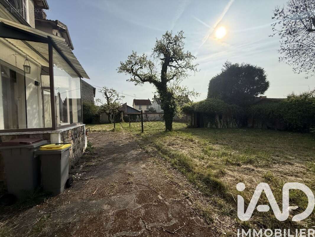 Photo 5 - Maison à MONTEREAU-FAULT-YONNE