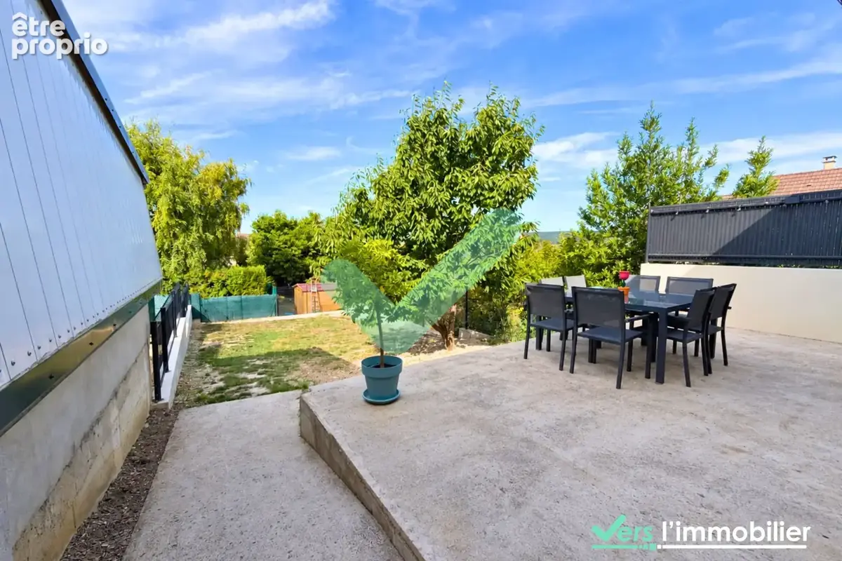 Maison de 110 m2 avec 3 chambres, garage, sous-sol et jardin située à Mardeuil - photo 9