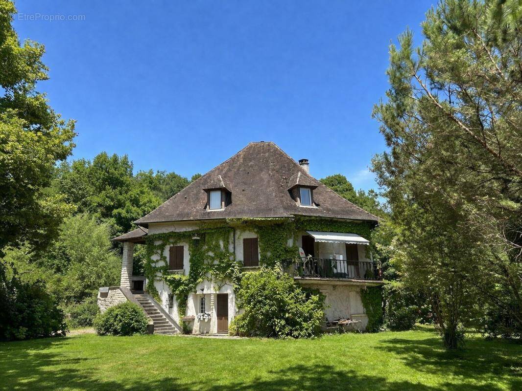 Maison à TRELISSAC