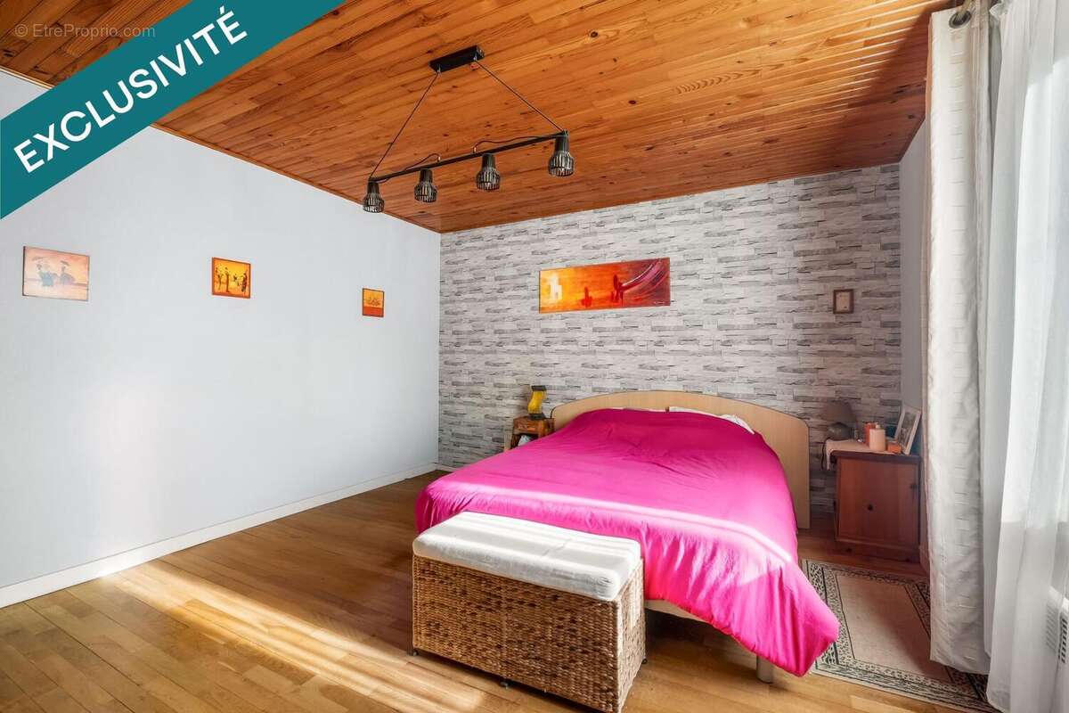 Photo 9 - Maison à ESTRABLIN