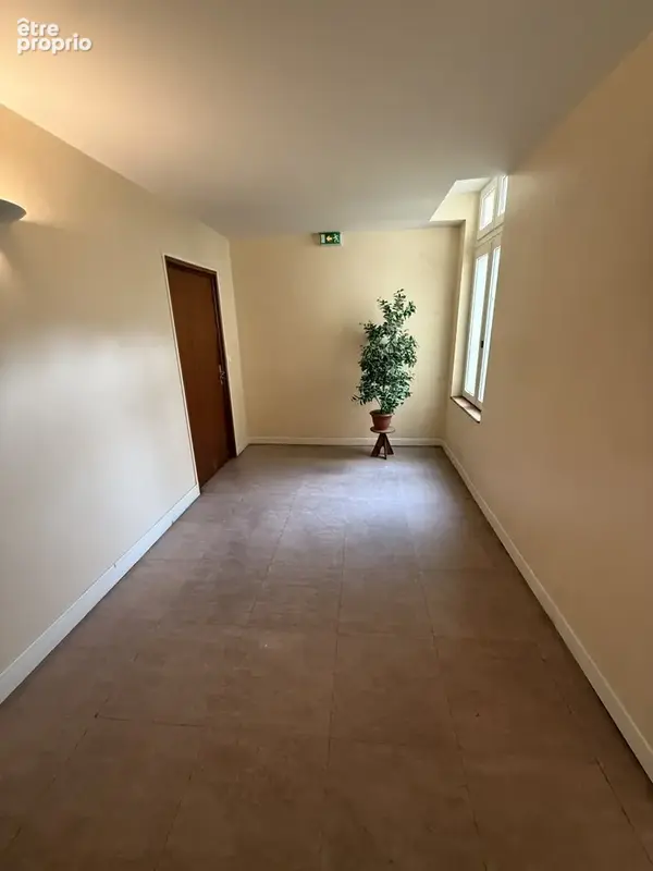 Avenue thermale   bel appartement t5 de 117 m2 avec ascenseur et balcons - photo 15