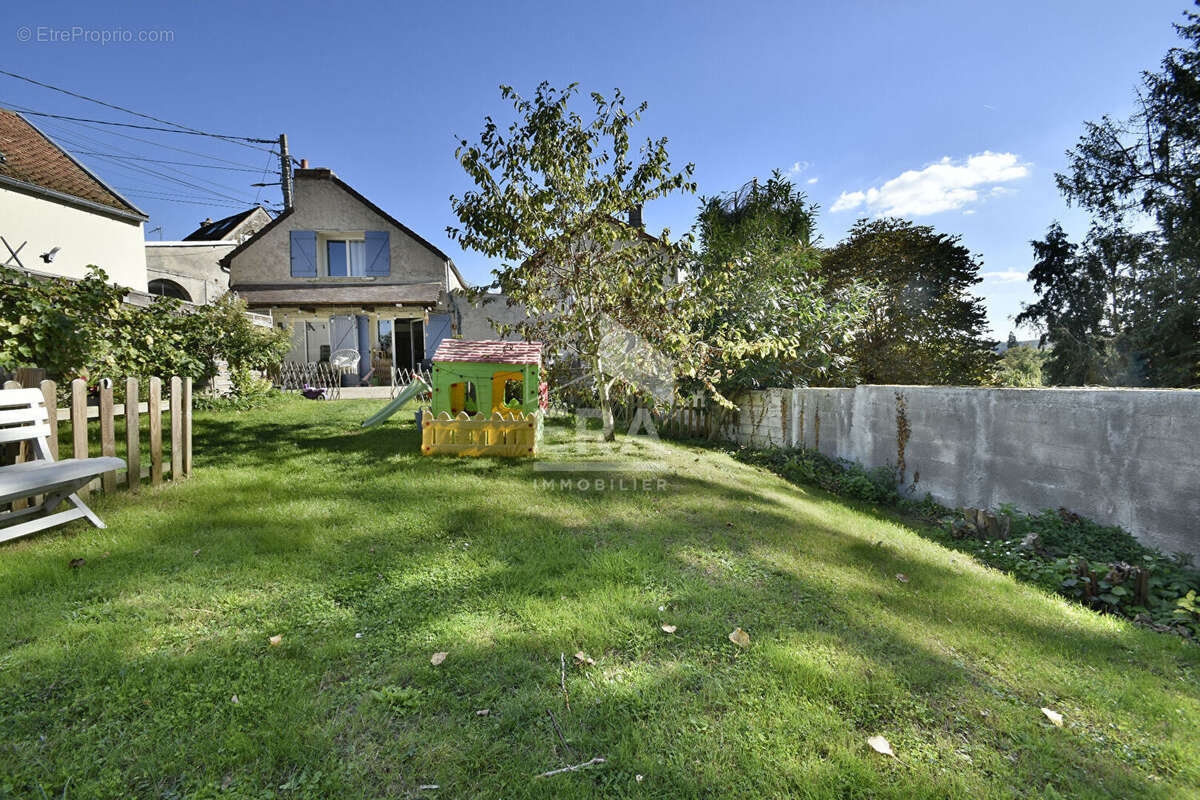 Maison à JOUARS-PONTCHARTRAIN