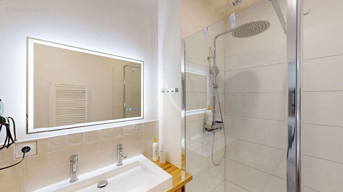 Maison 12 pièce(s) 370 m2 - photo 12