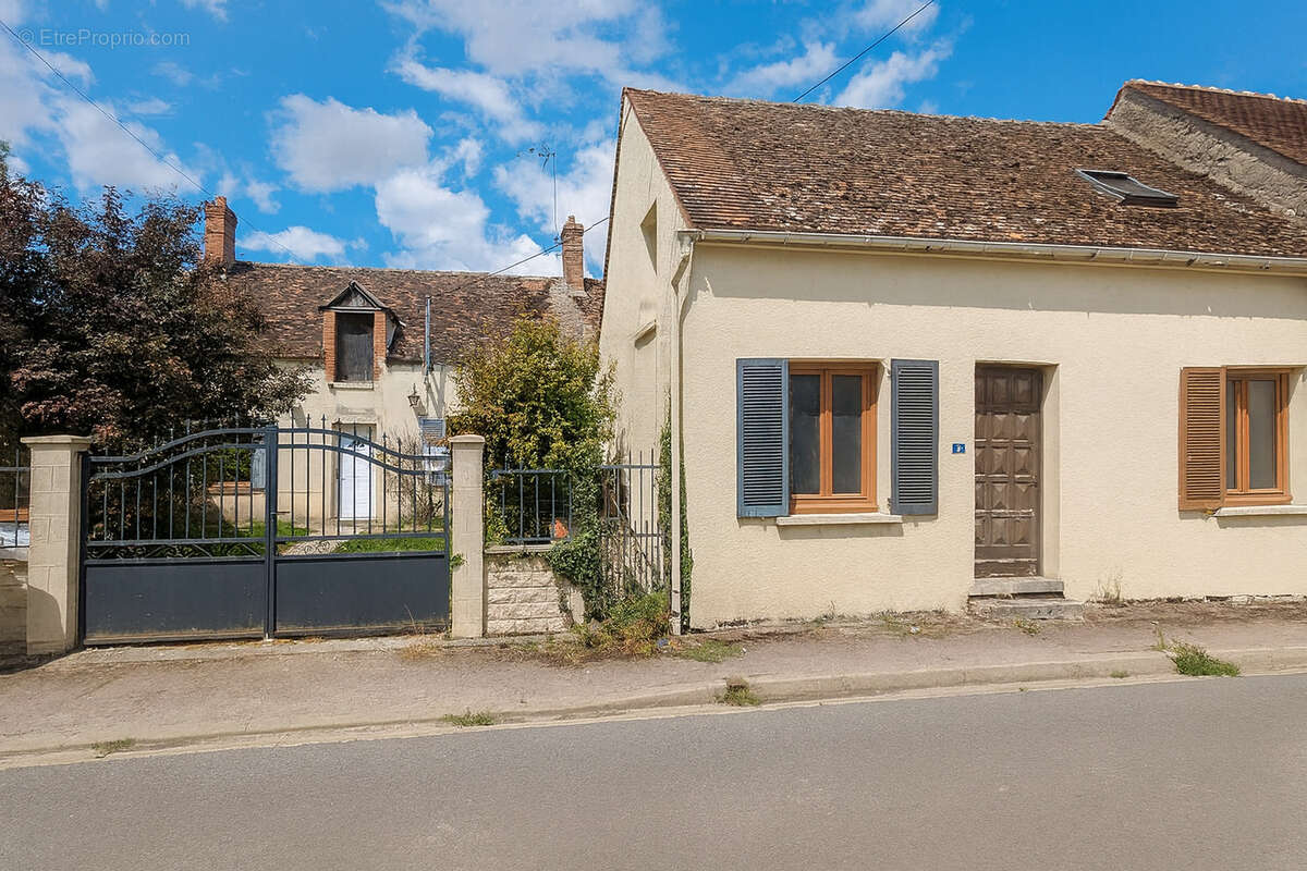 Maison à BEAUMONT-DU-GATINAIS
