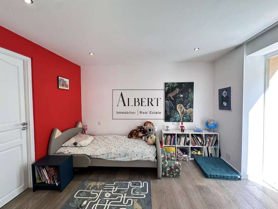 Appartement à LE CANNET