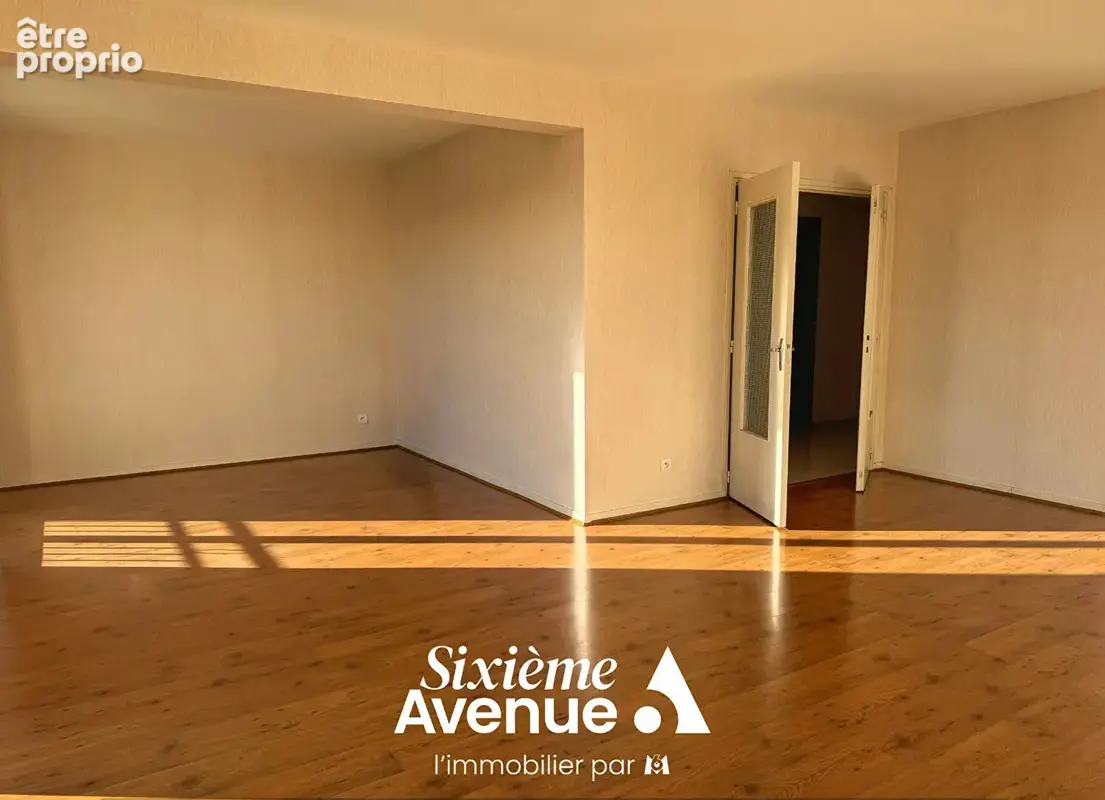 appartement centre ville avec ascenseur, parking et balcons ! - photo 8
